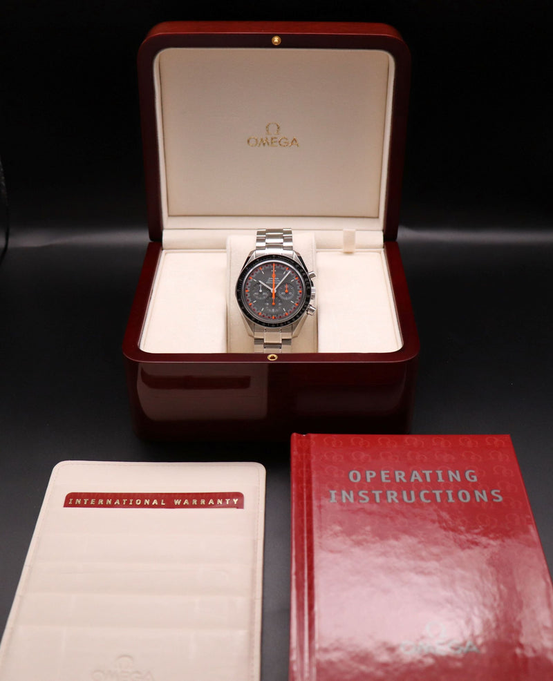 Omega Speedmaster Racing Japan Edition 3570.40 Fullset 2004