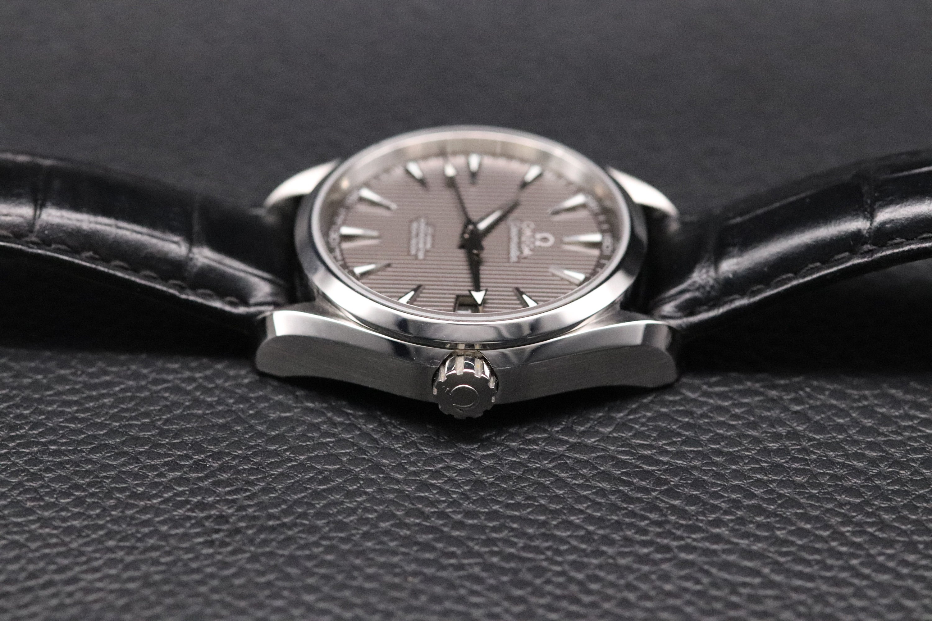 Omega Seamaster Aqua Terra 231.13.39.21.06.001 Grey Dial 2008