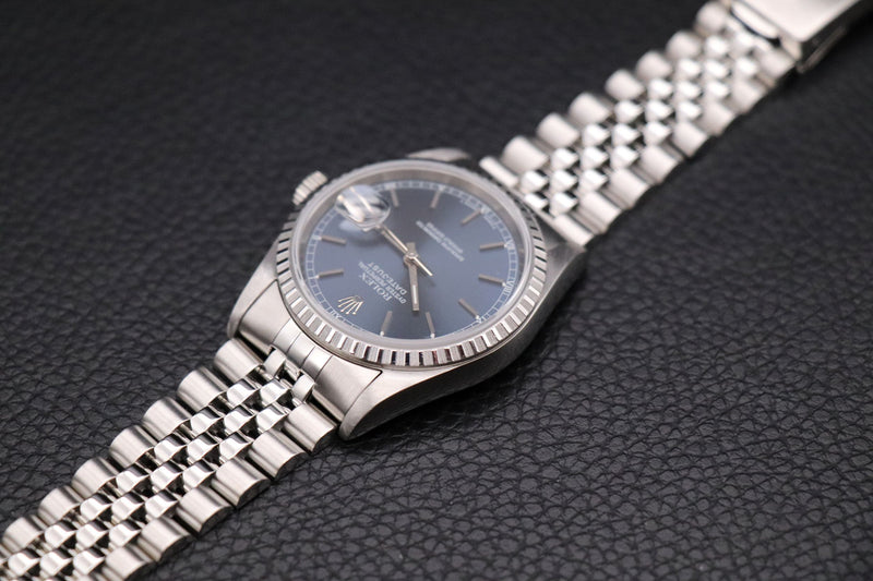 Rolex Datejust 16220 Blue No Holes