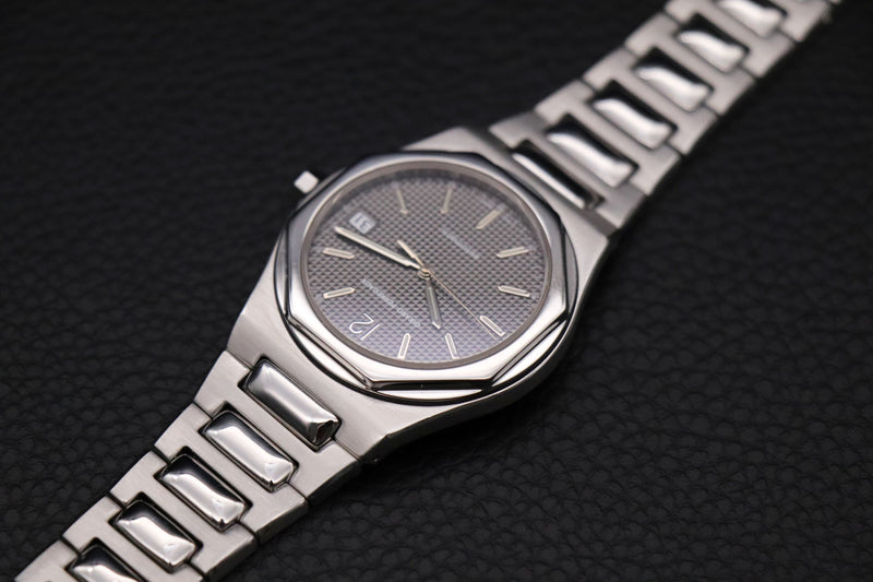 Girard Perregaux Laureato 8010