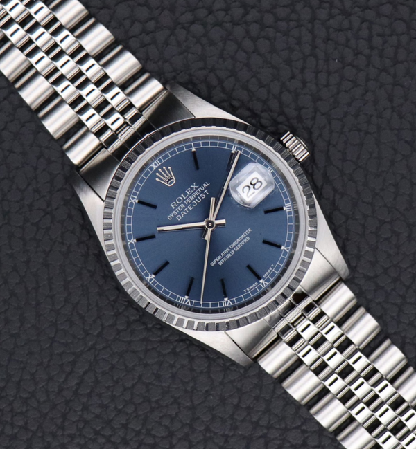 Rolex Datejust 16220 Blue No Holes